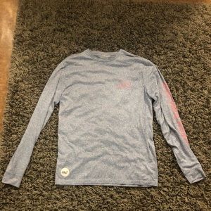 2 vineyard Vines long sleeve shirts